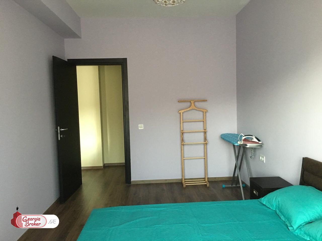 nearly repaired 3-room apartment for sale